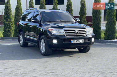 Позашляховик / Кросовер Toyota Land Cruiser 2013 в 