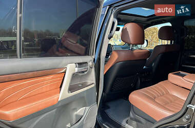 Позашляховик / Кросовер Toyota Land Cruiser 2020 в 
