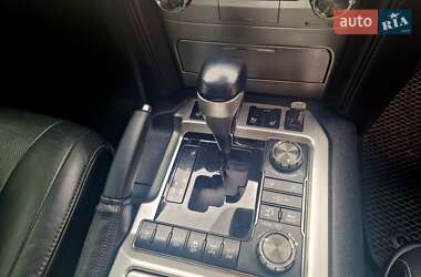 Внедорожник / Кроссовер Toyota Land Cruiser 2018 в 