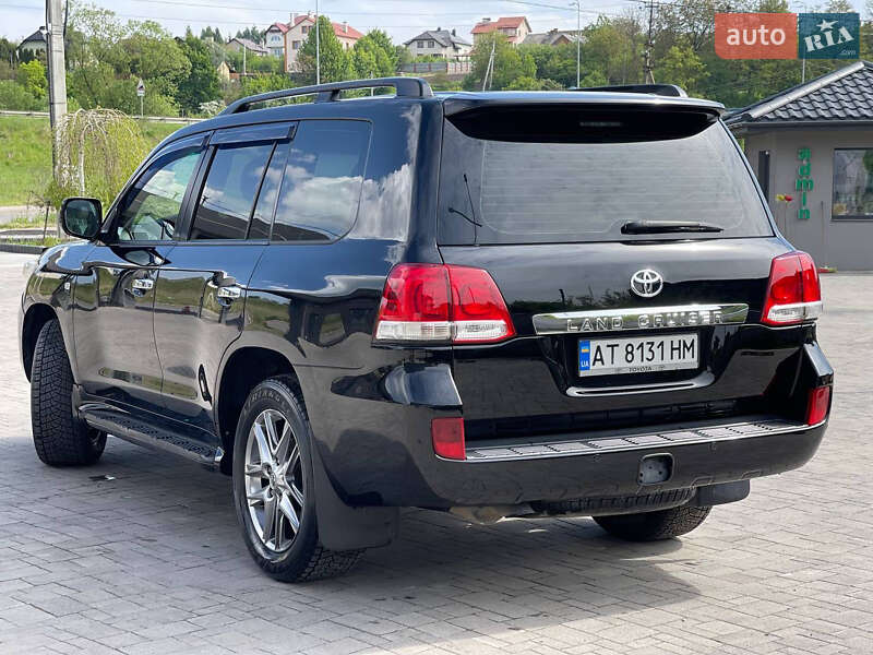 Внедорожник / Кроссовер Toyota Land Cruiser 2010 в Львове