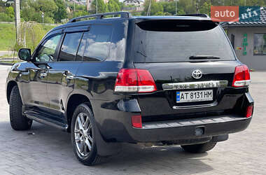 Внедорожник / Кроссовер Toyota Land Cruiser 2010 в 