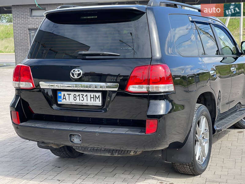 Внедорожник / Кроссовер Toyota Land Cruiser 2010 в Львове
