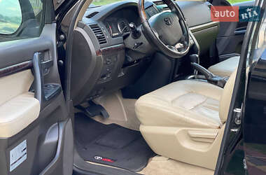Внедорожник / Кроссовер Toyota Land Cruiser 2010 в 