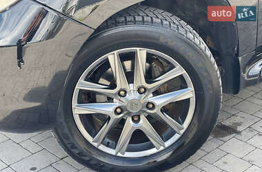 Внедорожник / Кроссовер Toyota Land Cruiser 2010 в 