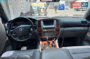 Позашляховик / Кросовер Toyota Land Cruiser 2003 в 