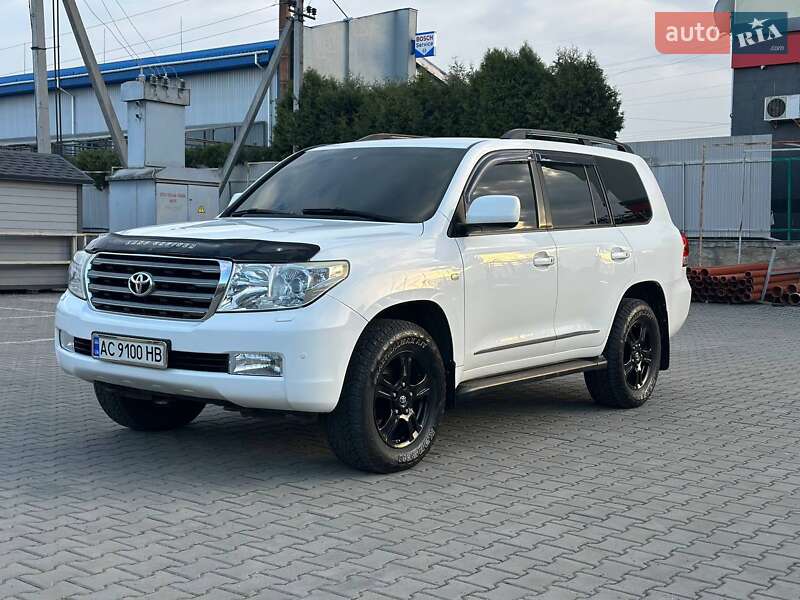 Позашляховик / Кросовер Toyota Land Cruiser 2008 в Луцьку