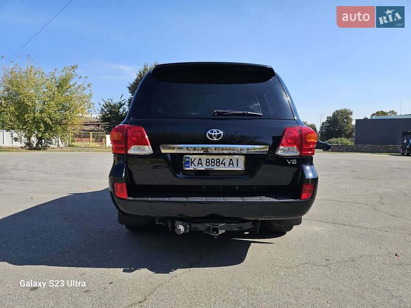 Внедорожник / Кроссовер Toyota Land Cruiser 2012 в Сквире