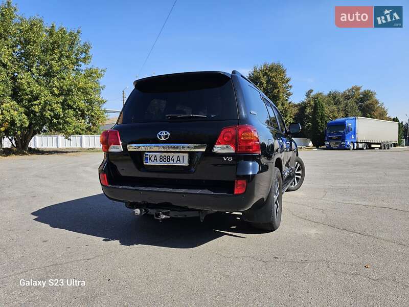 Внедорожник / Кроссовер Toyota Land Cruiser 2012 в Сквире