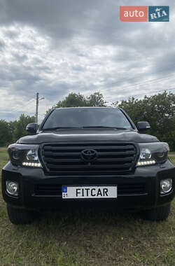 Позашляховик / Кросовер Toyota Land Cruiser 2012 в 