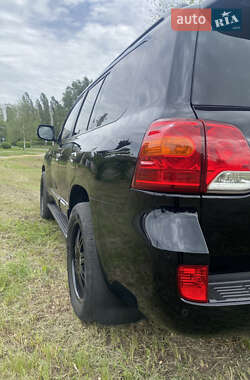 Позашляховик / Кросовер Toyota Land Cruiser 2012 в 