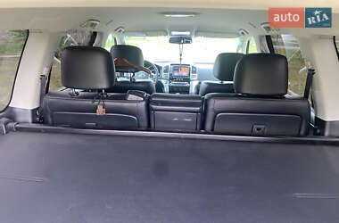 Позашляховик / Кросовер Toyota Land Cruiser 2012 в 