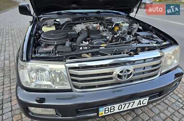 Внедорожник / Кроссовер Toyota Land Cruiser 2006 в 