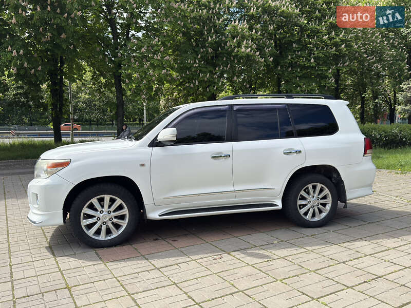 Внедорожник / Кроссовер Toyota Land Cruiser 2011 в Киеве