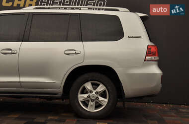 Внедорожник / Кроссовер Toyota Land Cruiser 2011 в 