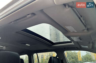 Внедорожник / Кроссовер Toyota Land Cruiser 2011 в 