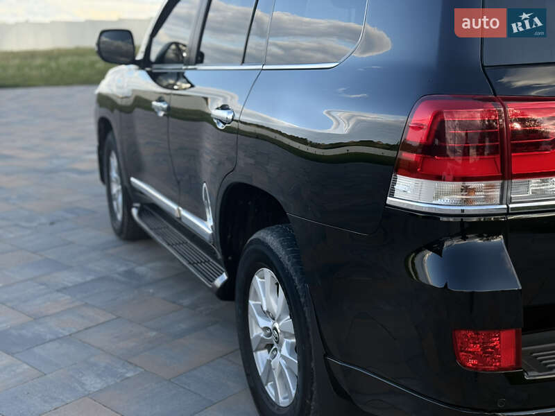 Внедорожник / Кроссовер Toyota Land Cruiser 2020 в Лановцах
