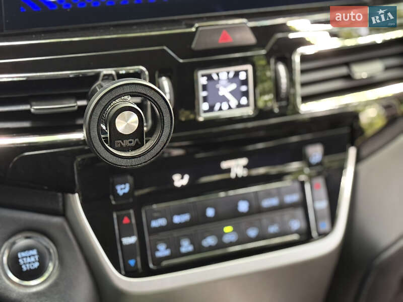 Внедорожник / Кроссовер Toyota Land Cruiser 2020 в Лановцах