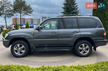 Внедорожник / Кроссовер Toyota Land Cruiser 2006 в 