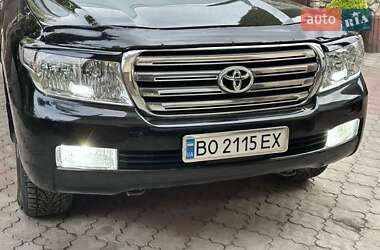 Внедорожник / Кроссовер Toyota Land Cruiser 2010 в 