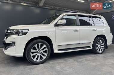 Внедорожник / Кроссовер Toyota Land Cruiser 2019 в 