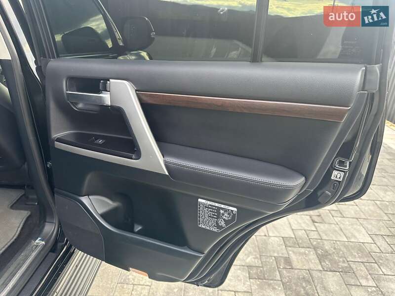 Позашляховик / Кросовер Toyota Land Cruiser 2021 в Івано-Франківську