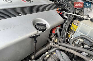Внедорожник / Кроссовер Toyota Land Cruiser 2004 в 