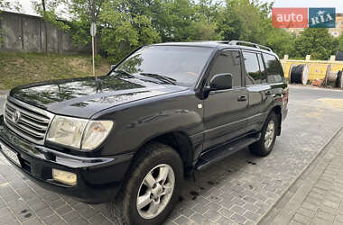 Внедорожник / Кроссовер Toyota Land Cruiser 2004 в 