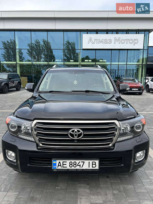 Toyota Land Cruiser 2014