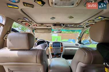 Позашляховик / Кросовер Toyota Land Cruiser 2004 в 