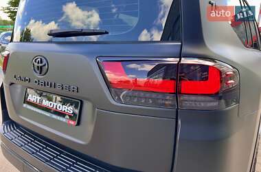 Внедорожник / Кроссовер Toyota Land Cruiser 2022 в 