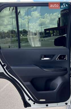 Внедорожник / Кроссовер Toyota Land Cruiser 2022 в 