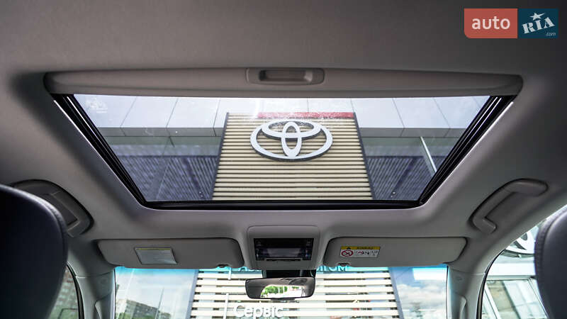 Внедорожник / Кроссовер Toyota Land Cruiser 2016 в Львове
