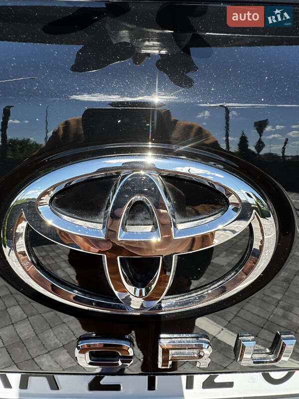 Внедорожник / Кроссовер Toyota Land Cruiser 2023 в Киеве