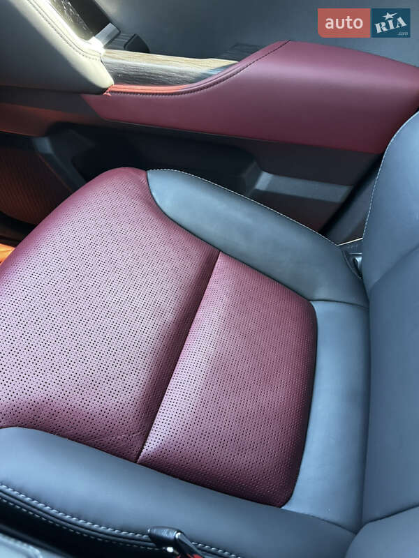 Внедорожник / Кроссовер Toyota Land Cruiser 2023 в Киеве