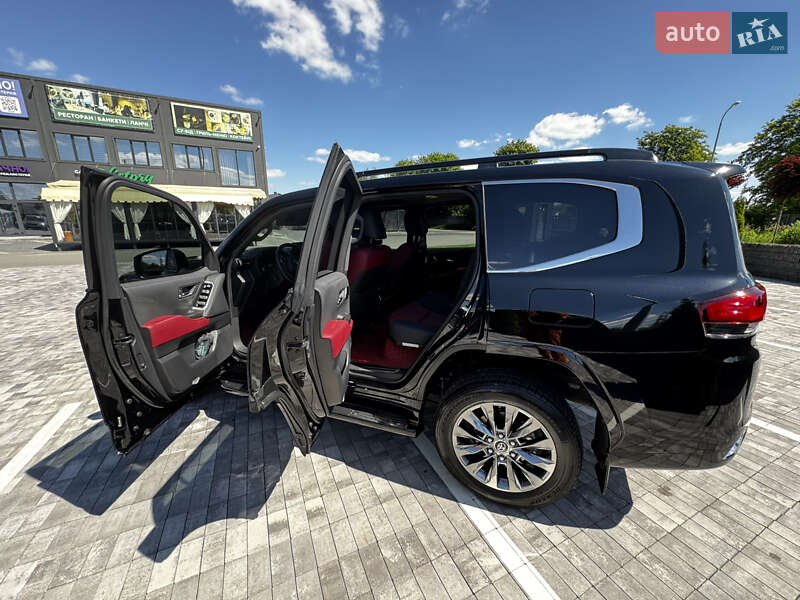 Внедорожник / Кроссовер Toyota Land Cruiser 2023 в Киеве