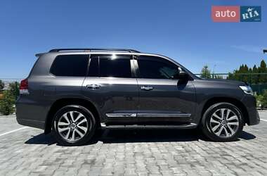 Внедорожник / Кроссовер Toyota Land Cruiser 2016 в Виноградове