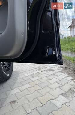 Позашляховик / Кросовер Toyota Land Cruiser 2006 в 