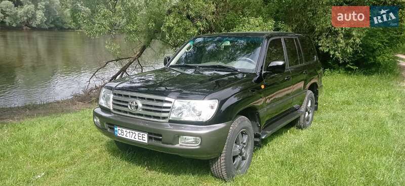 Позашляховик / Кросовер Toyota Land Cruiser 2006 в Новгород-Сіверському