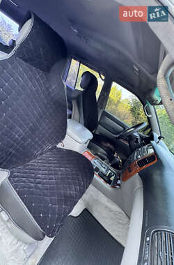Позашляховик / Кросовер Toyota Land Cruiser 2003 в 