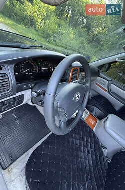 Позашляховик / Кросовер Toyota Land Cruiser 2003 в 