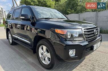 Позашляховик / Кросовер Toyota Land Cruiser 2014 в 