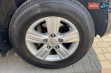 Позашляховик / Кросовер Toyota Land Cruiser 2014 в 