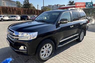 Внедорожник / Кроссовер Toyota Land Cruiser 2020 в 