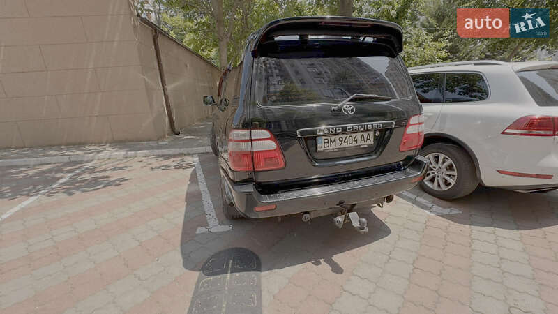 Внедорожник / Кроссовер Toyota Land Cruiser 2004 в Одессе