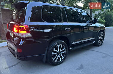 Внедорожник / Кроссовер Toyota Land Cruiser 2008 в 
