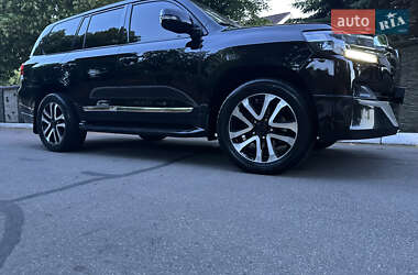 Внедорожник / Кроссовер Toyota Land Cruiser 2008 в 