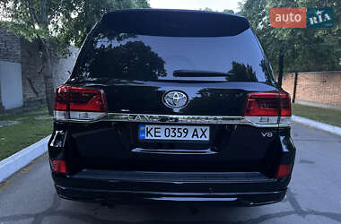 Внедорожник / Кроссовер Toyota Land Cruiser 2008 в 