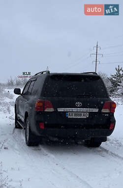 Внедорожник / Кроссовер Toyota Land Cruiser 2013 в Харькове