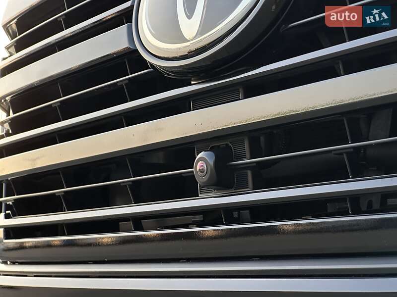 Внедорожник / Кроссовер Toyota Land Cruiser 2021 в Мукачево