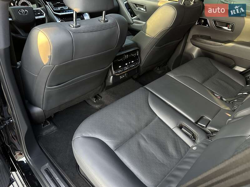 Внедорожник / Кроссовер Toyota Land Cruiser 2021 в Мукачево